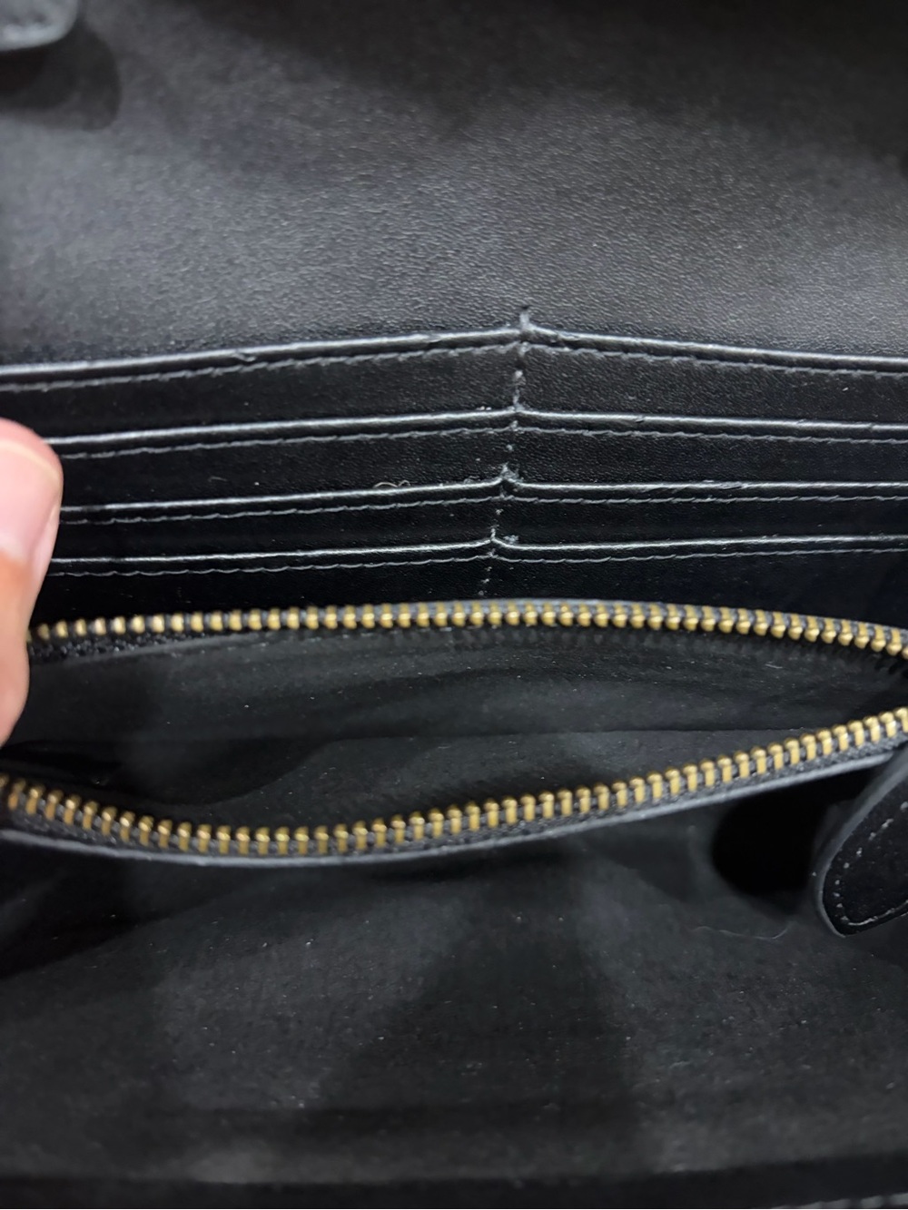 Pinko Black Leather Crossbody Bag with Gold Bird Hardware - Picture 4 of 4